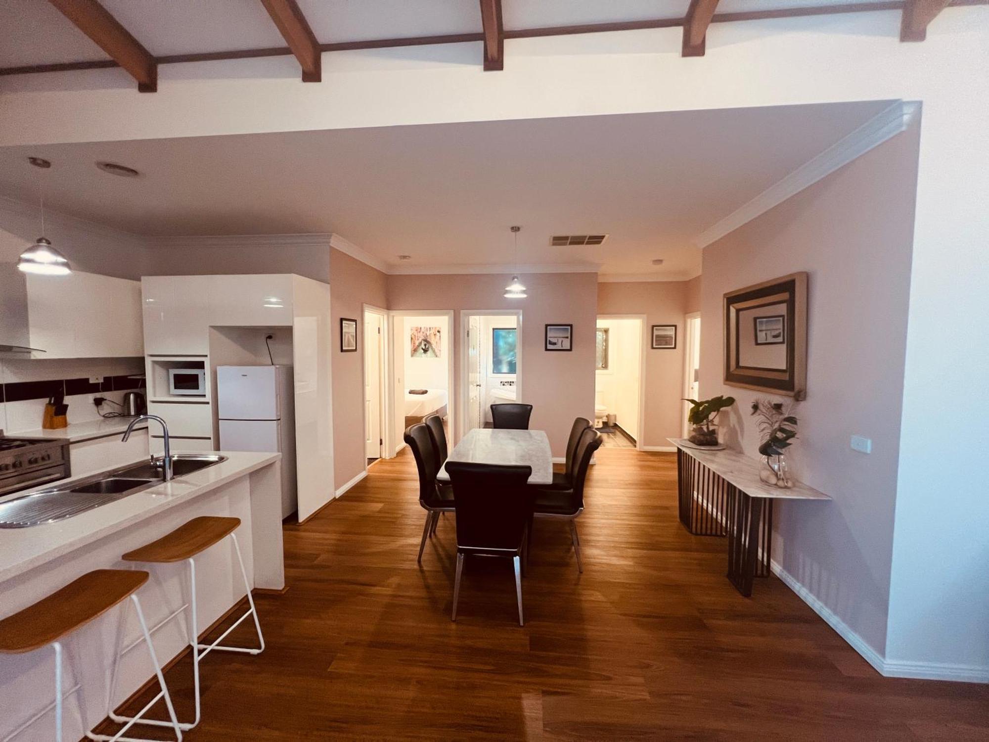 Cosy 4Br Home 15 Minutes Away From Melbourne Airport St Albans Exterior photo
